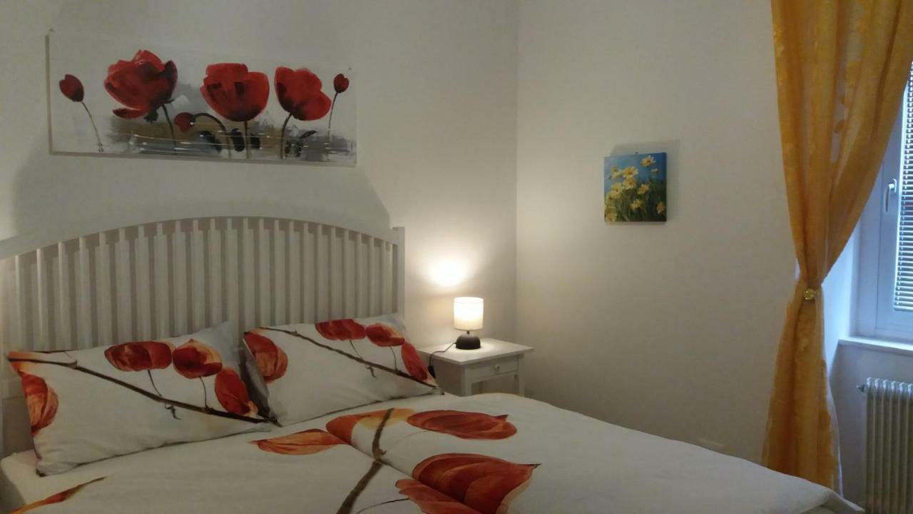 La Casa Di Ci-Ci Apartment Merano Bagian luar foto