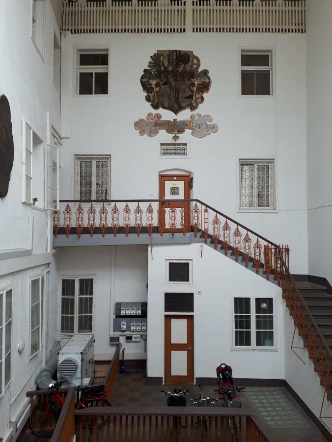 La Casa Di Ci-Ci Apartment Merano Bagian luar foto